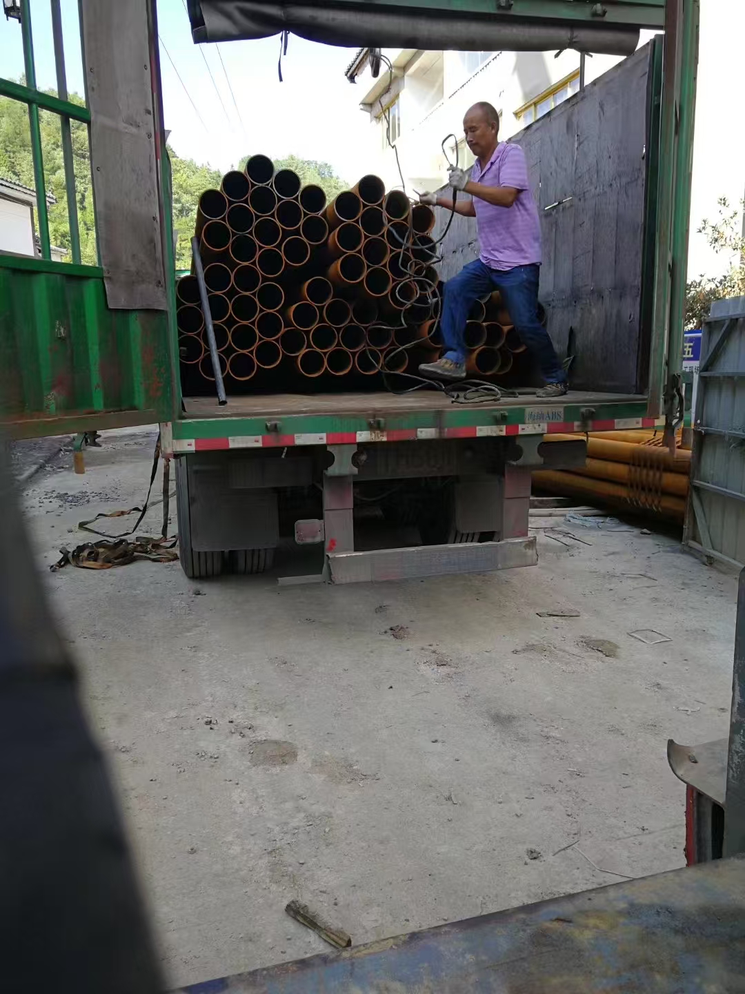 青县房屋地基下沉倾斜加固扶正